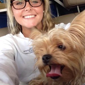 Meet your Posher, Abby