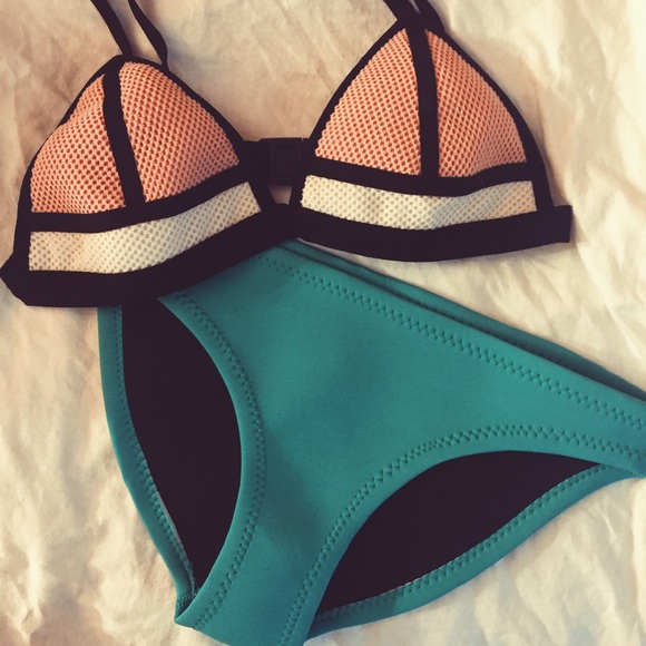 triangl bikini