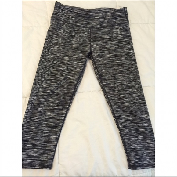 Fabletics capris size Medium