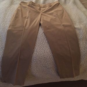 Ann Taylor khaki capris size 8 petite