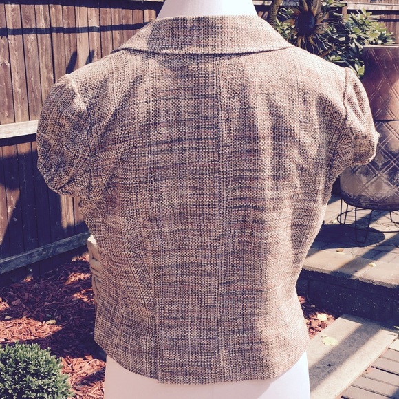 BCBG MAXAZRIA COCO Blazer. - Picture 2 of 4