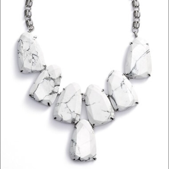 ISO Kendra Scott White howlite Harlow!