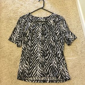 Short sleeve top