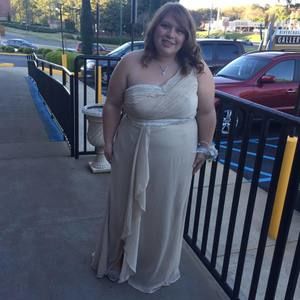 Meet your Posher, Shayla