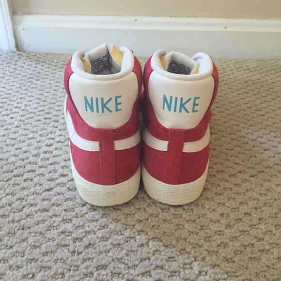 ****ON HOLD**** - Picture 3 of 4