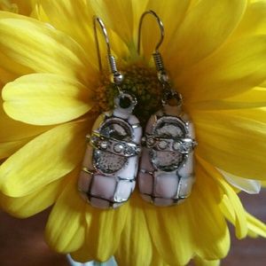 NWOT Betsey Johnson baby shoes