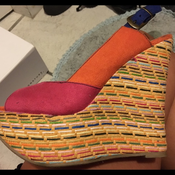 Colorful High Wedges - Picture 4 of 4
