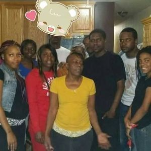 Meet your Posher, Sharon