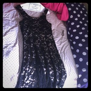Guess dress large