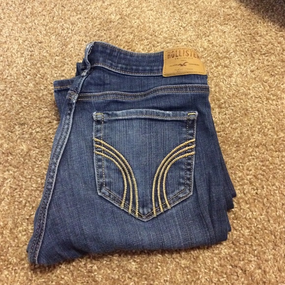 Hollister Bootcut Jeans 🌞SALE🌞