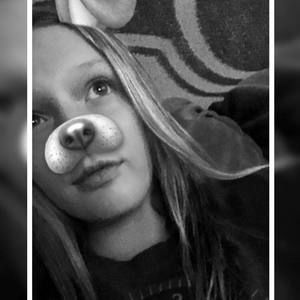 Meet your Posher, Brittney