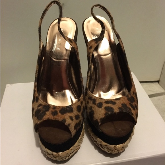 Black and Cheetah print High Wedges - Picture 3 of 4