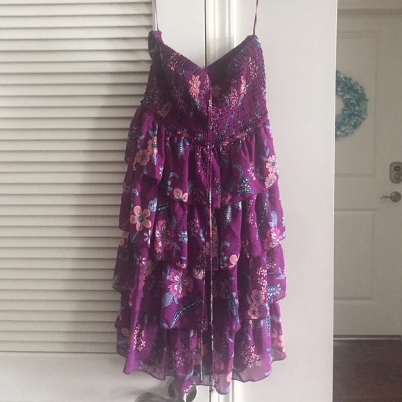 American Eagle Outfitters Dresses & Skirts - Ruffled American Eagle Summer Dress