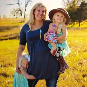 Meet your Posher, Alissa