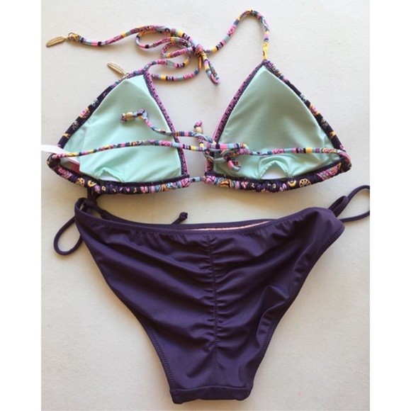 Victoria's Secret Bikini Set - Picture 2 of 3