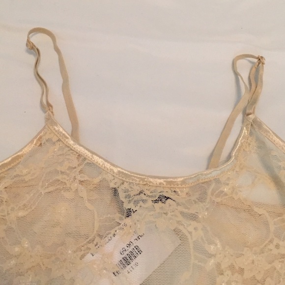 Lace Cami Bundle - Picture 2 of 4