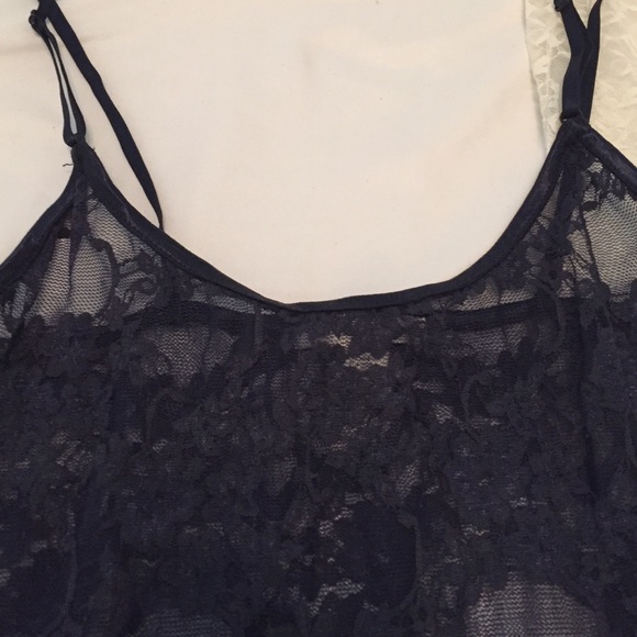 Lace Cami Bundle - Picture 3 of 4