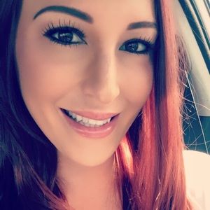 Meet your Posher, Jena