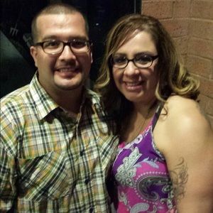 Meet your Posher, Dina