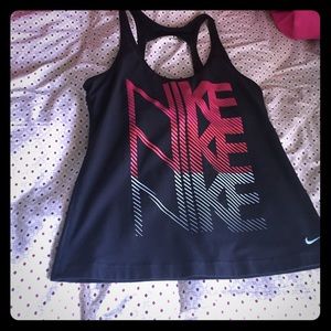 Nike top l workout shirt