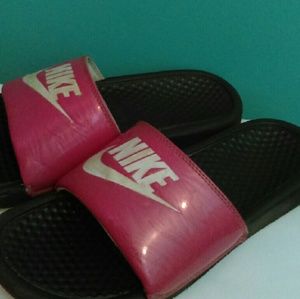 Nike slides/sandals
