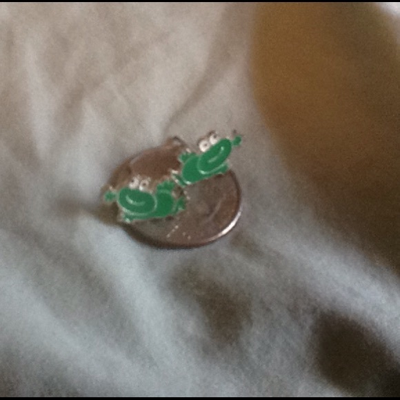 DONATED - Picture 3 of 4