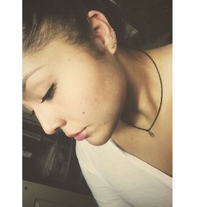 Meet your Posher, Carolina