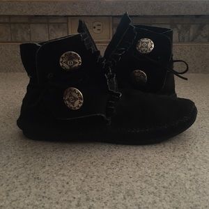 Two Button Minnetonka Moccasin Bootie