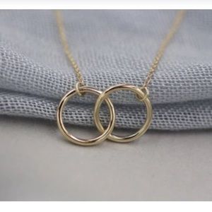 Interlocking Circles Necklace