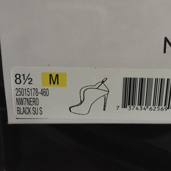 Nine West black split front booties heels - Picture 3 of 4