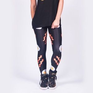 GoldSheep "Bae-con and Eggs" leggings - Large