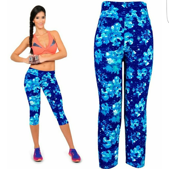 Blue floral leggings - great gym wear