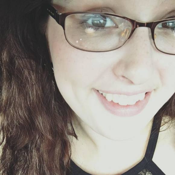 Meet your Posher, Ashton