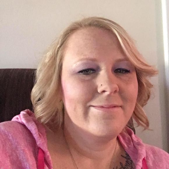 Meet your Posher, Ricki - Picture 1 of 1