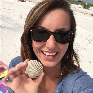 Meet your Posher, Emma