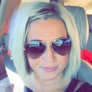 Meet your Posher, Randi