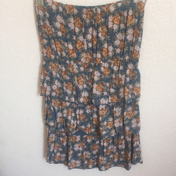 Summer Outfit - Picture 2 of 2