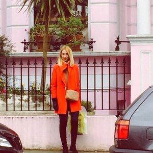 Meet your Posher, Isabella