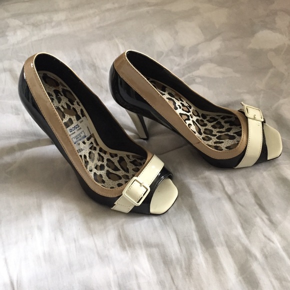 Black heels with nude and white - Picture 1 of 1