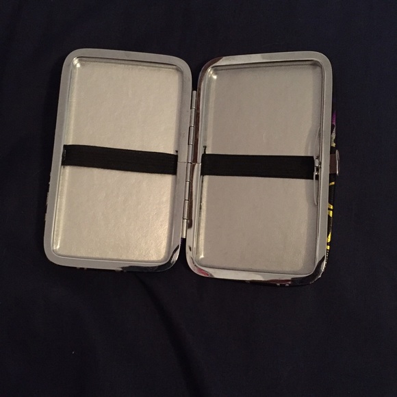 Small Wallet - Picture 2 of 3