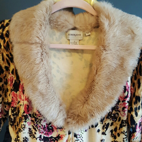 Boutique sweater FUR COLLAR - Picture 2 of 3