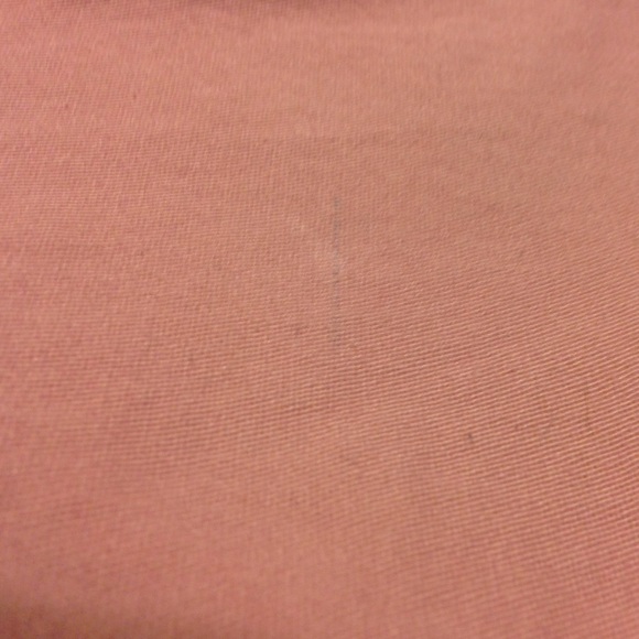 Size 6 pet. pink Liz Claiborne capris - Picture 3 of 3