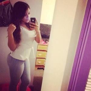 Meet your Posher, Vanessa