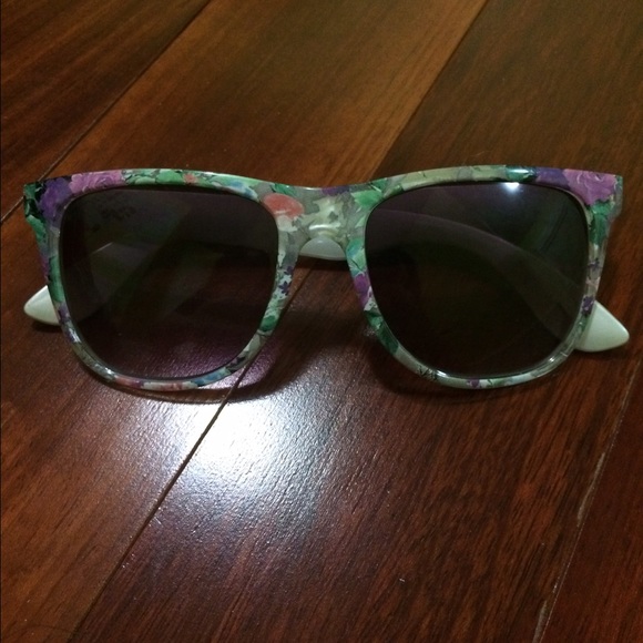 Forever 21 Floral Sunglasses