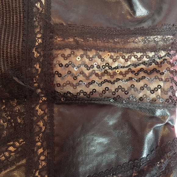 Shirt - Picture 2 of 2