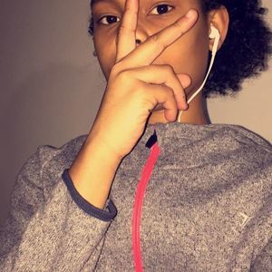 Meet your Posher, Christina