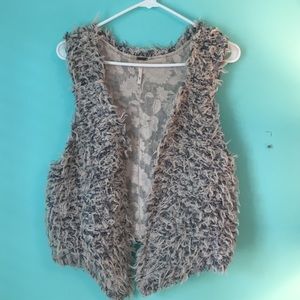 Fur vest