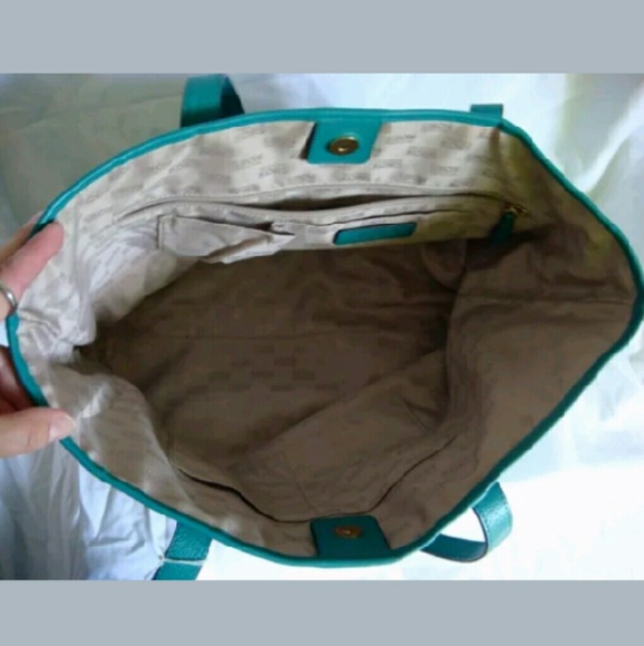 MICHAEL KORS Turquoise Teal Sea Green Tote Purse - Picture 2 of 4
