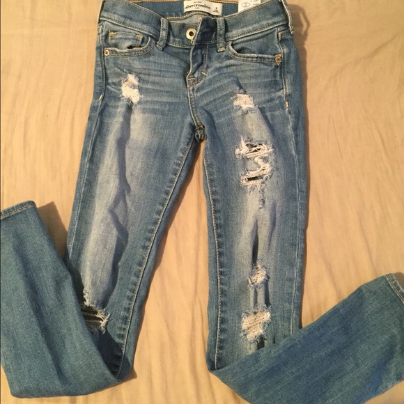 Destroyed  jeans for kids