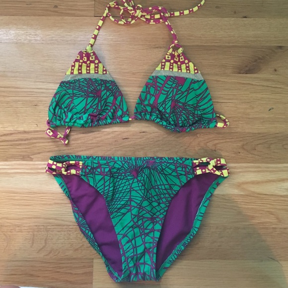 Multicolored patterned bikini top - Picture 4 of 4